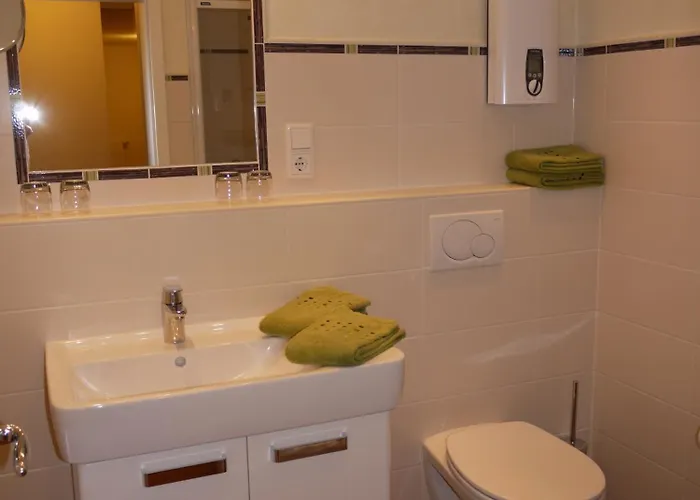 Pensión Zur Post 3*