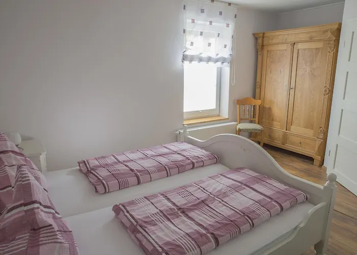 Pensión Zur Post 3*